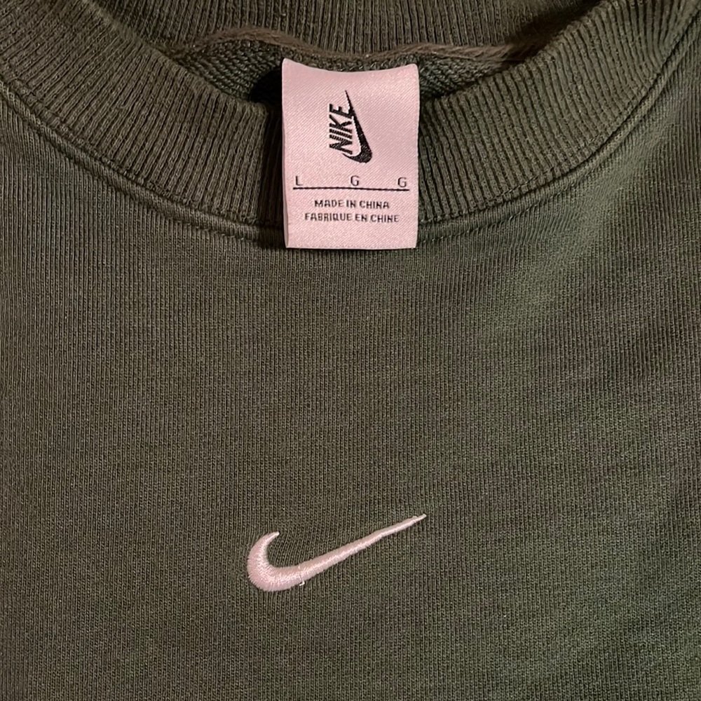 Center Swoosh Sweatshirt - Green - L